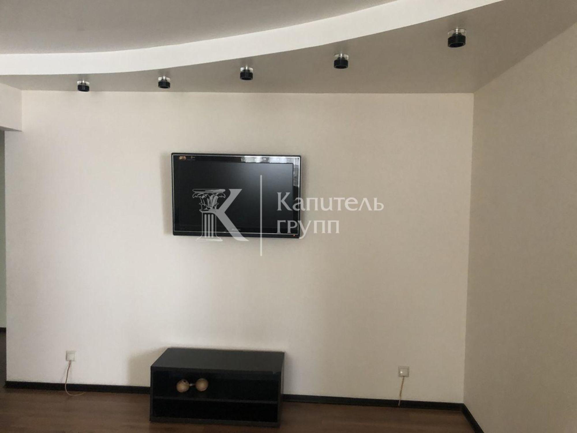 Купить квартиру за 10 500 000 рублей на Широтная улица, 132