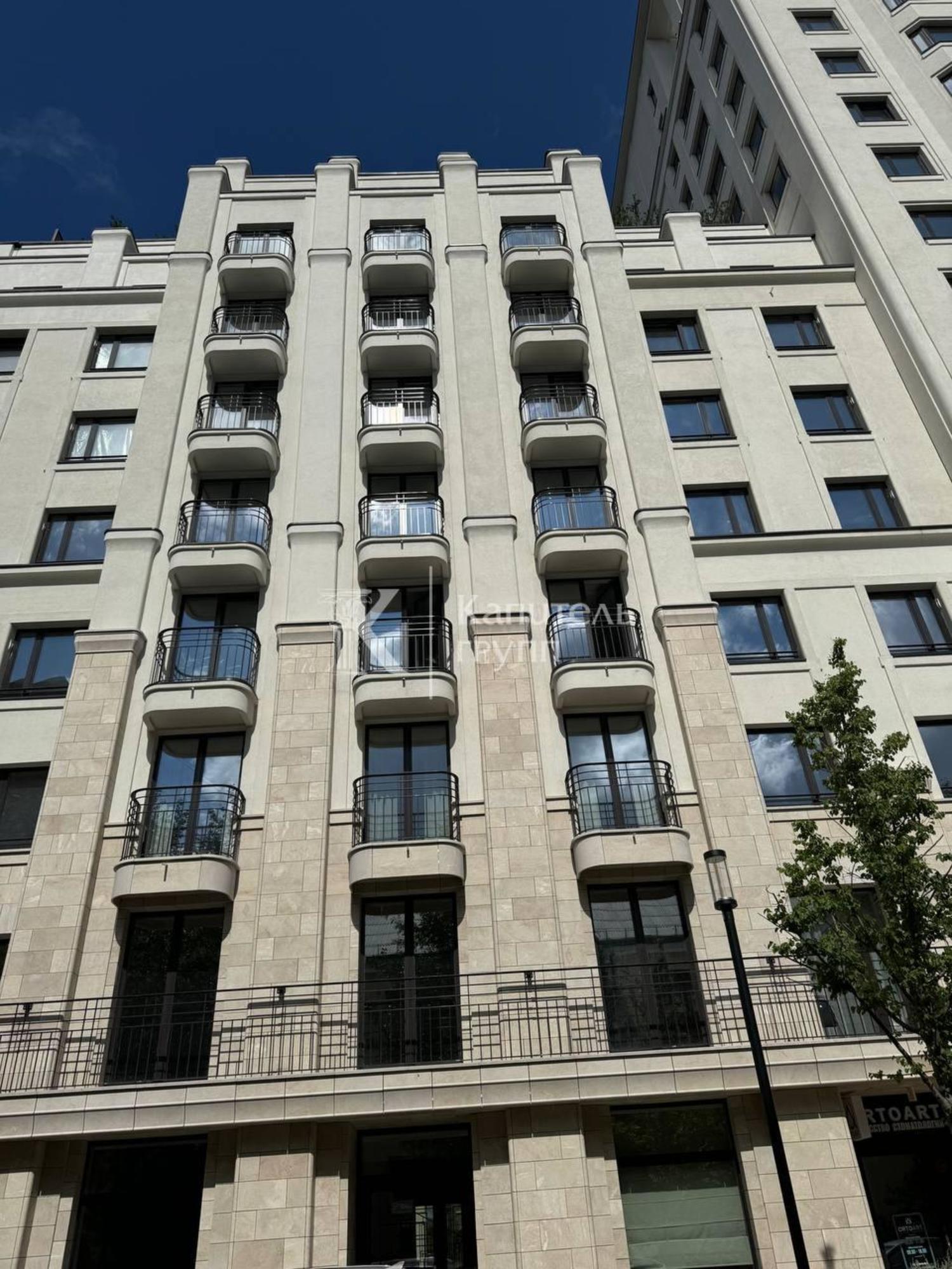 Купить квартиру за 25 420 000 рублей на Печёрская улица, 4