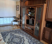 3-комн, 70кв м, этаж 1/5 Губина Андрея ул.