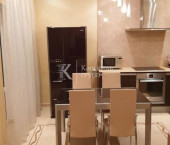 3-комн, 90кв м, этаж 4/9 Тюмень