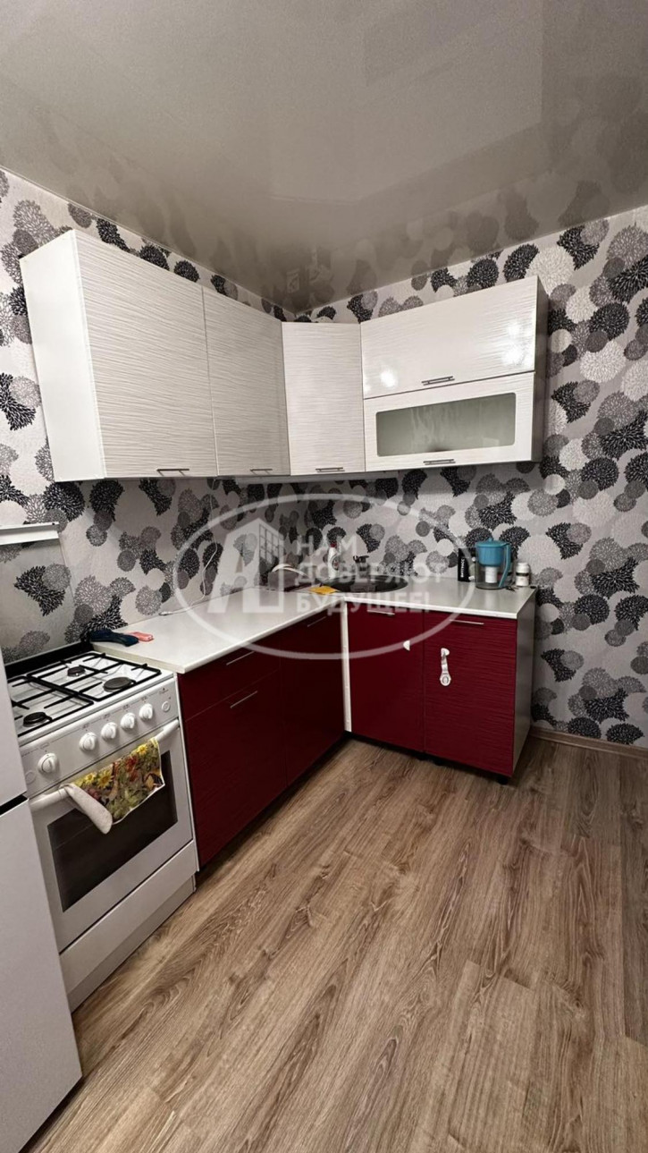 1-комн квартира улица Козьмы Минина, 7