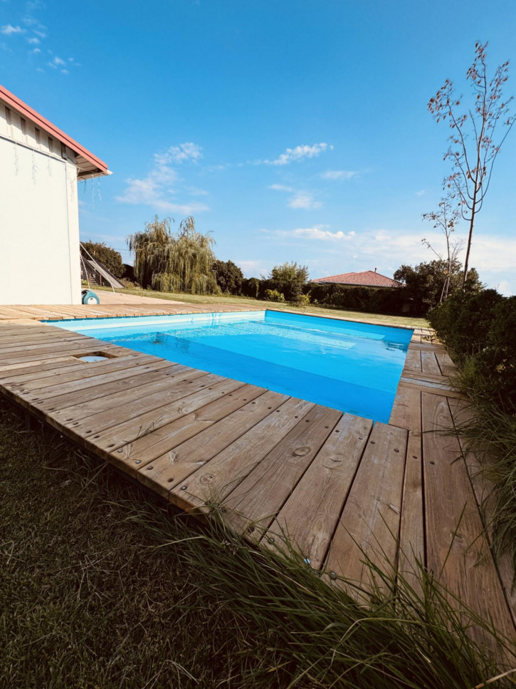 Коттедж/дом Возрождения ул., 1А