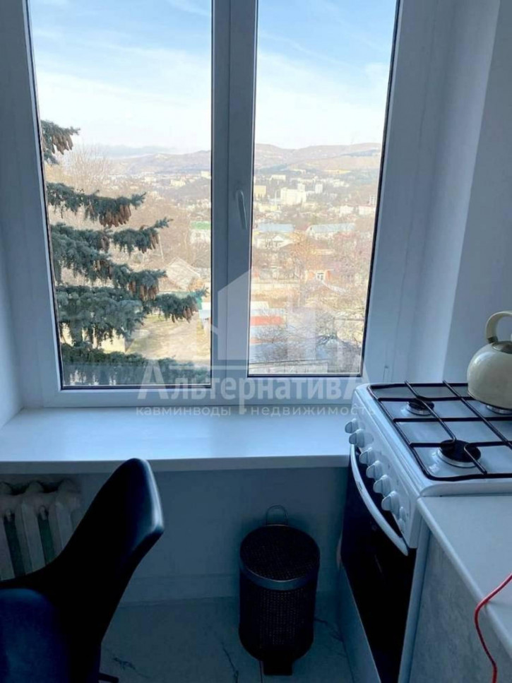 3-комн квартира Крылова ул.