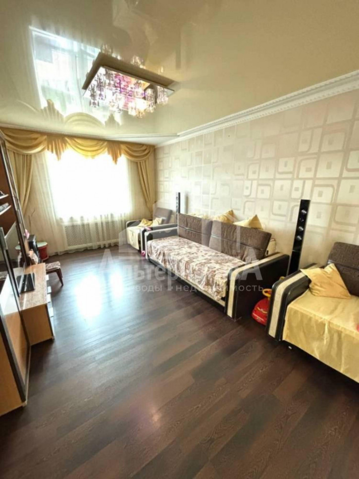 3-комн квартира Чайковского ул.