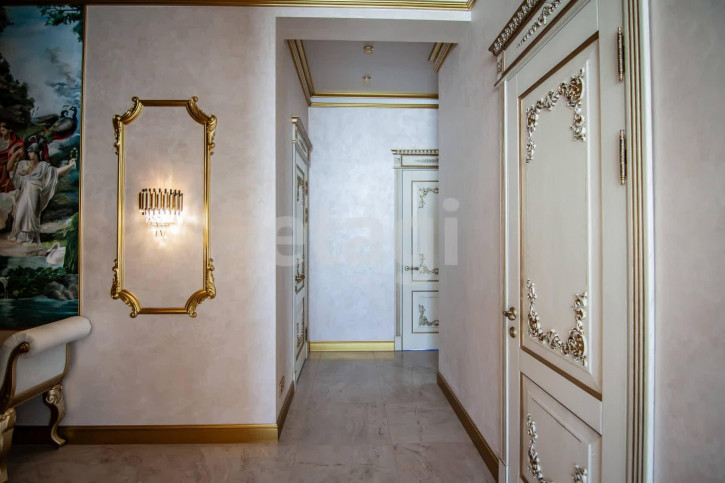 Коттедж/дом Гвардейская, 2а