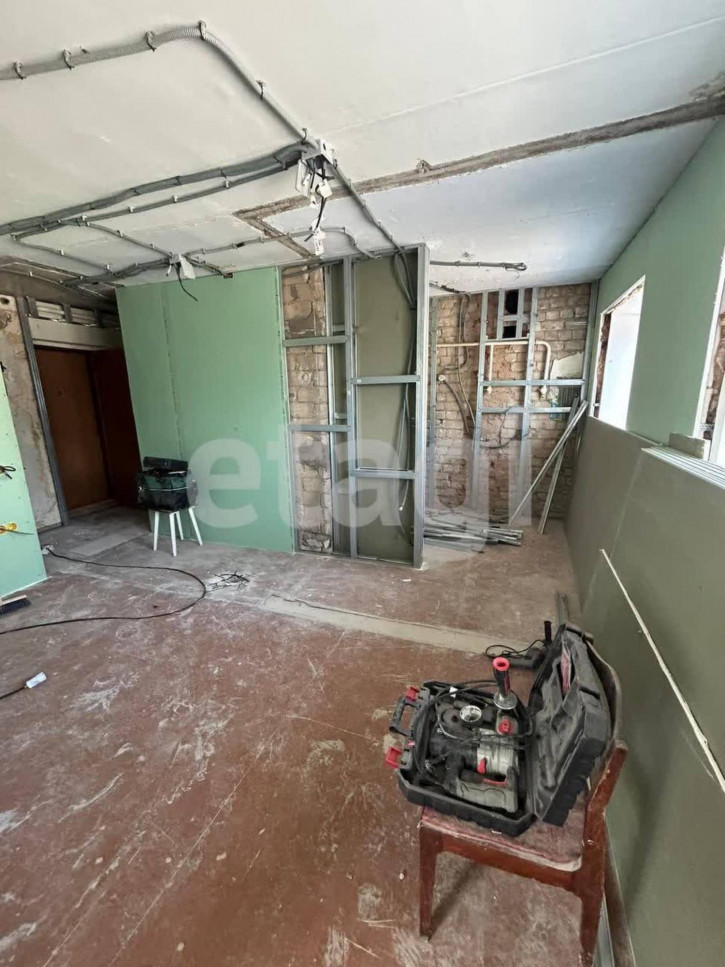 2-комн квартира Титова, 20 2-комн квартира Титова, 20