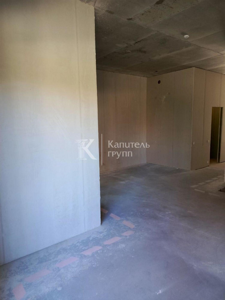 2-комн квартира улица Газовиков, 44