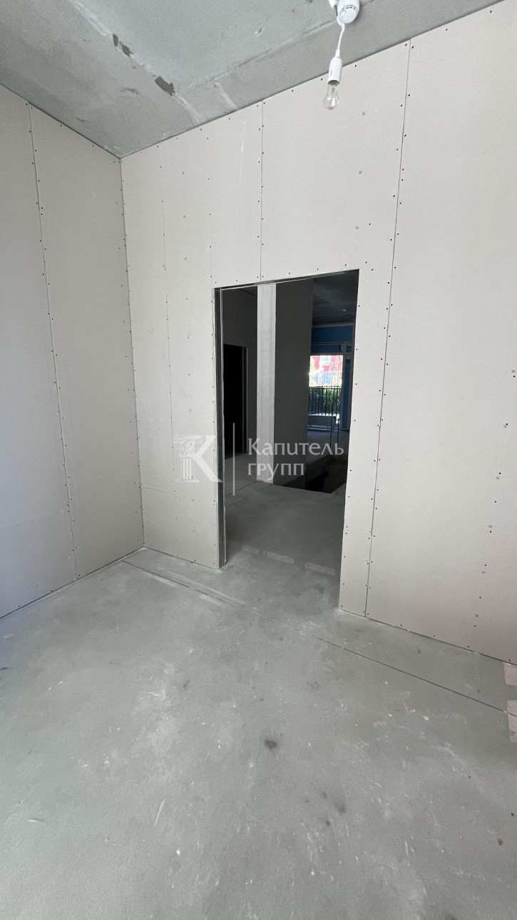 3-комн квартира улица Газовиков, 44