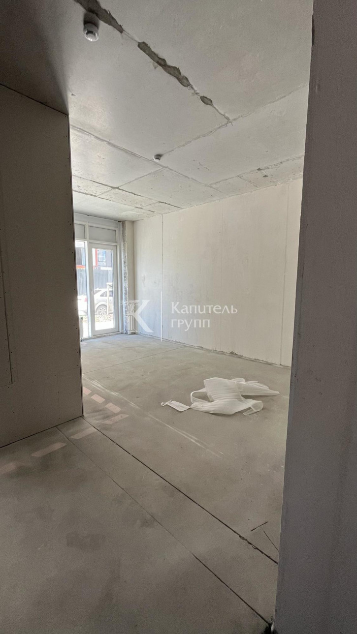 3-комн квартира улица Газовиков, 44