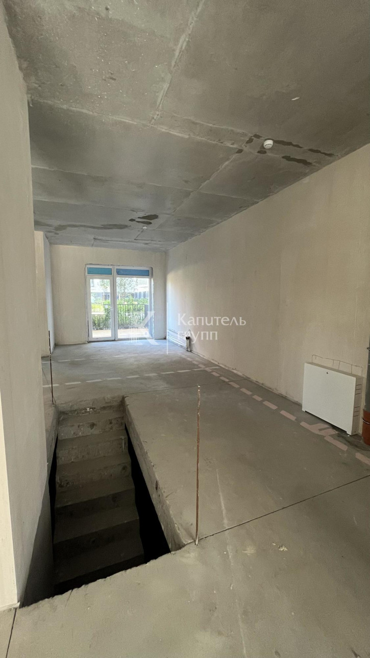 3-комн квартира улица Газовиков, 44