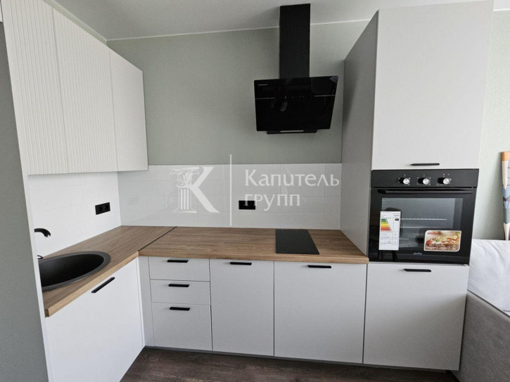 1-комн квартира улица Республики, 204к7