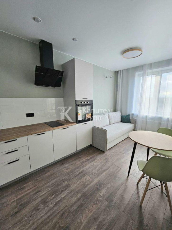 1-комн квартира улица Республики, 204к7