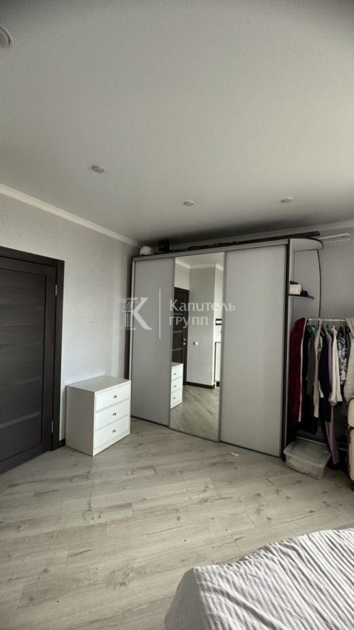 4-комн квартира улица Тимофея Чаркова, 81