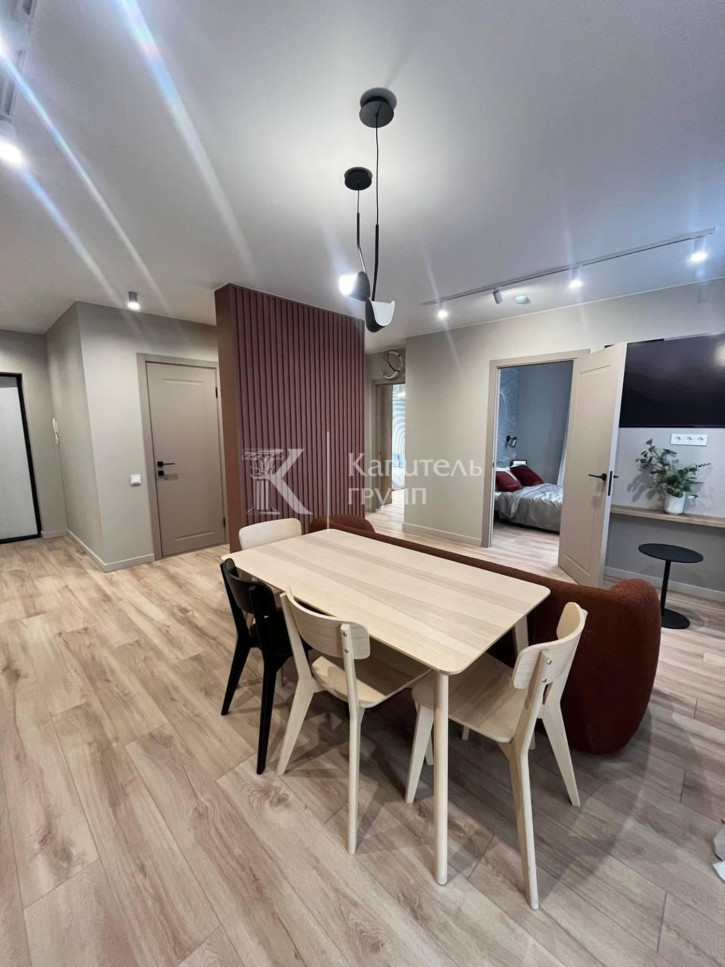 2-комн квартира улица Николая Глебова, 3