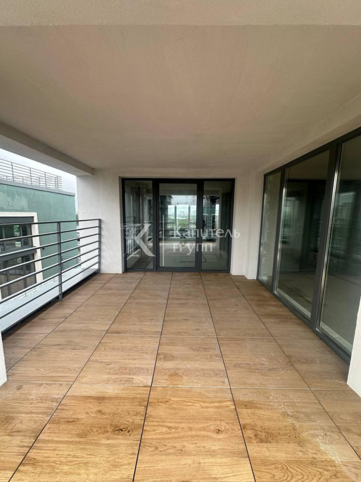 5-комн квартира Причальная улица, 11