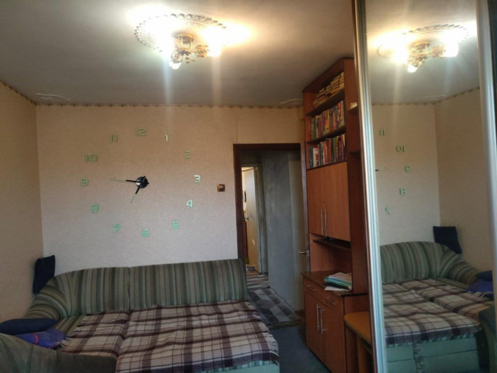 3-комн квартира Игнатова 16