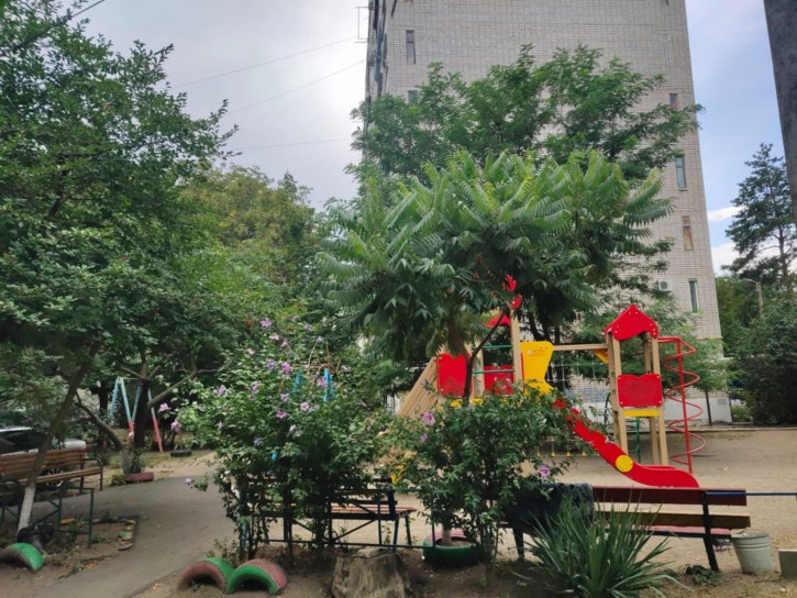 3-комн квартира Трудовой Славы 21