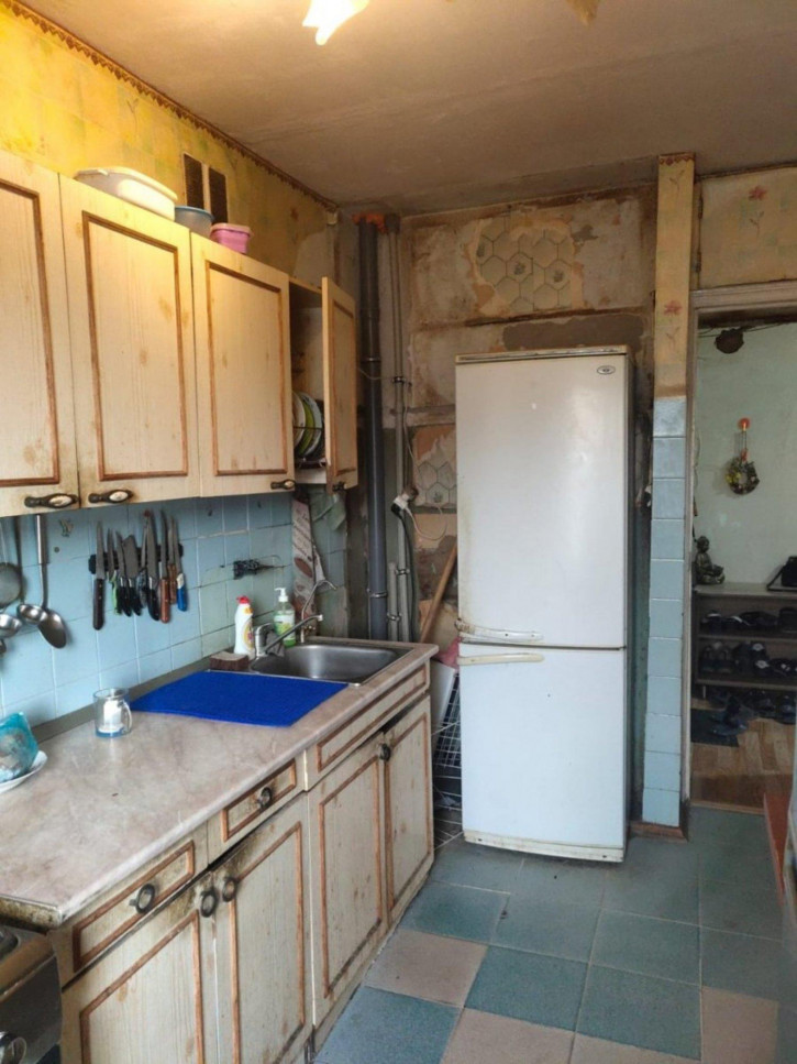 3-комн квартира Игнатова 16