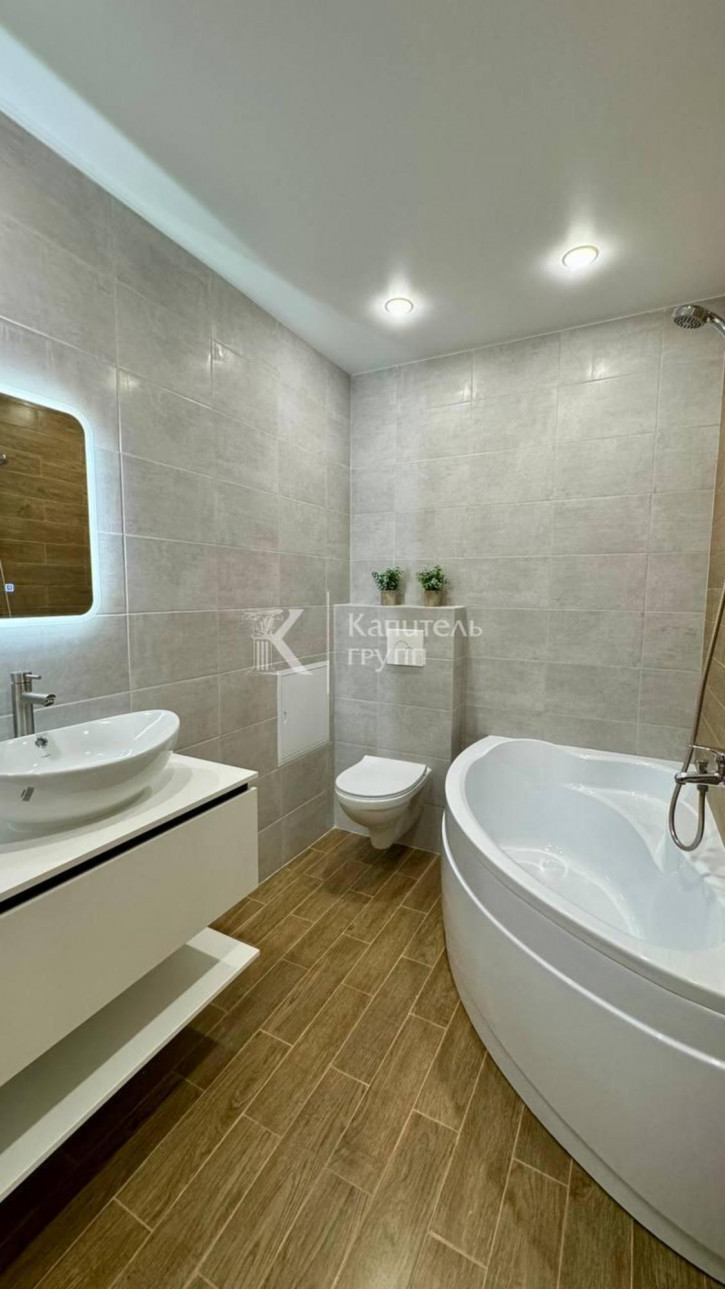 2-комн квартира улица Фармана Салманова, 18