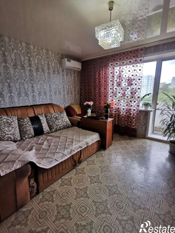 4-комн квартира Россия,  г. Амурск, р-н Микрорайон-5, пр-кт. Строителей, д. 36