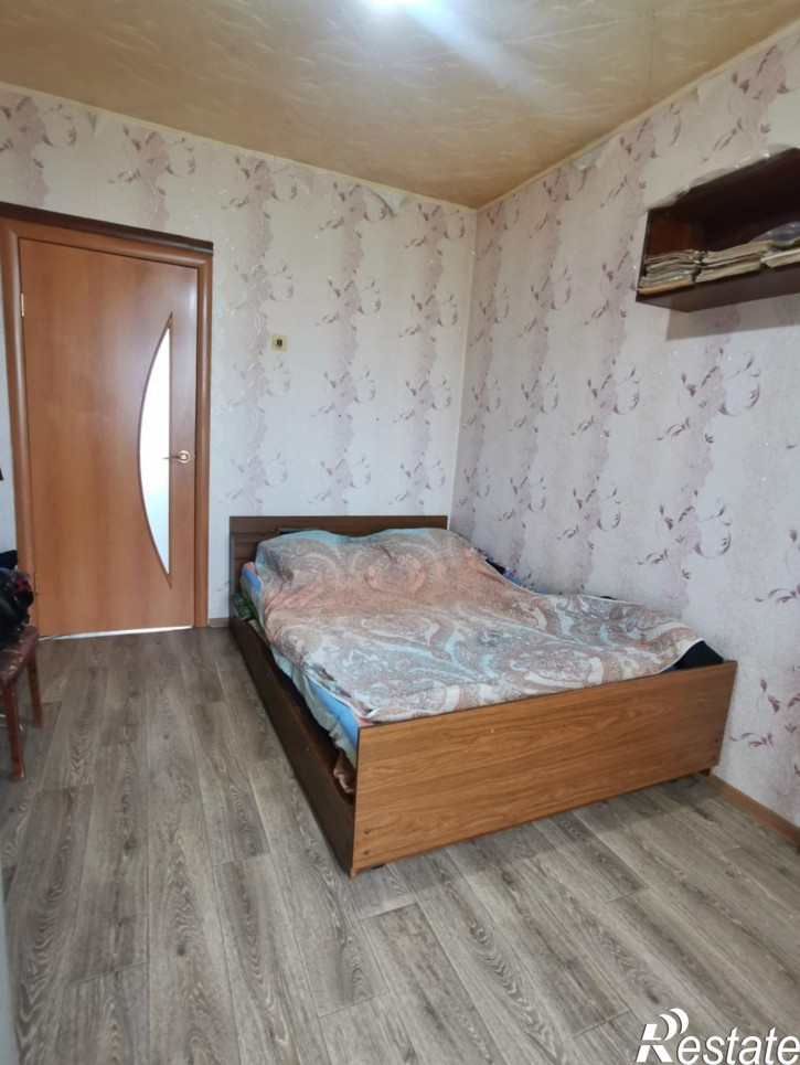 4-комн квартира Россия,  г. Амурск, р-н Микрорайон-5, пр-кт. Строителей, д. 36