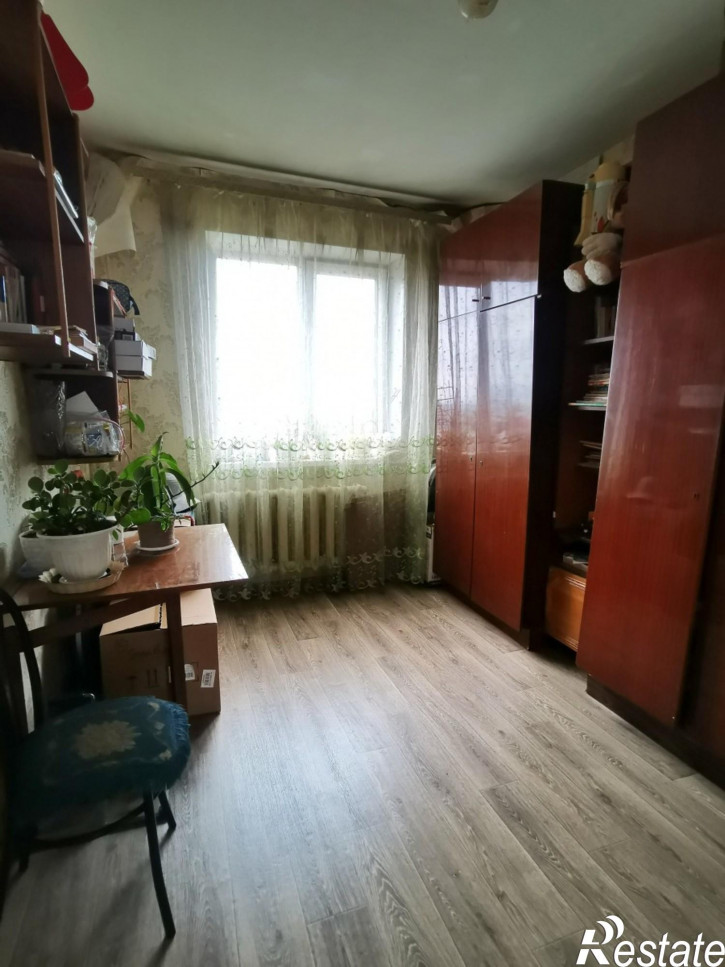 4-комн квартира Россия,  г. Амурск, р-н Микрорайон-5, пр-кт. Строителей, д. 36