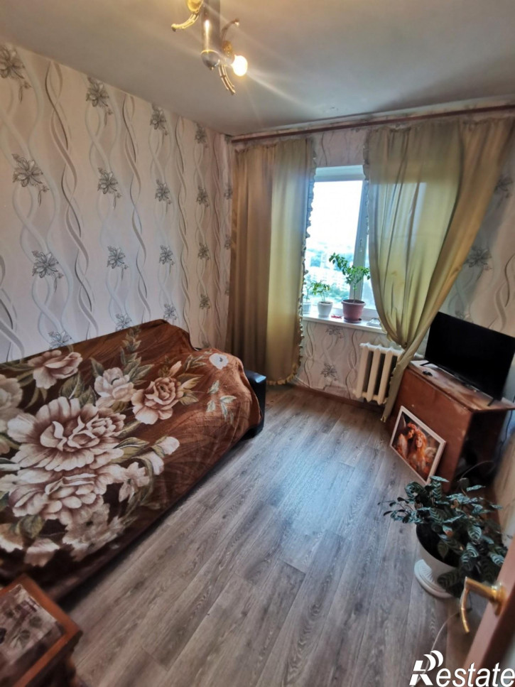 4-комн квартира Россия,  г. Амурск, р-н Микрорайон-5, пр-кт. Строителей, д. 36