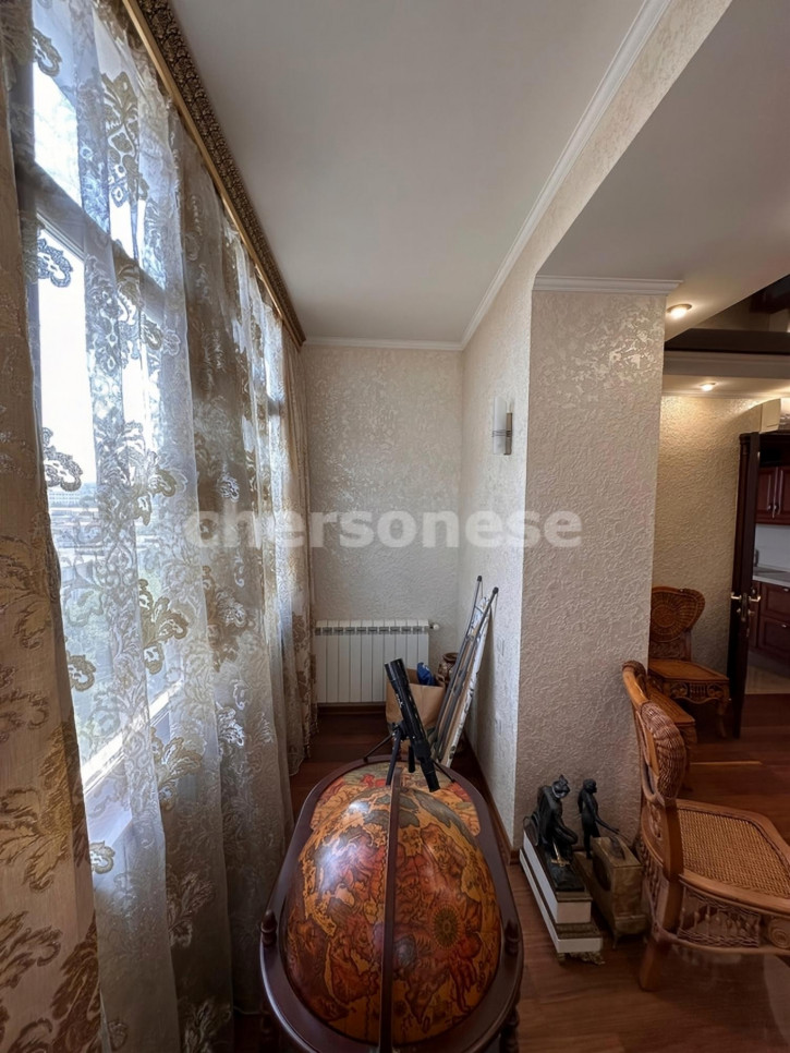 5-комн квартира Истомина улица, д.12 5-комн квартира Истомина улица, д.12