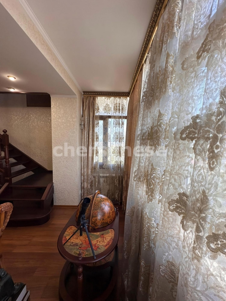 5-комн квартира Истомина улица, д.12 5-комн квартира Истомина улица, д.12