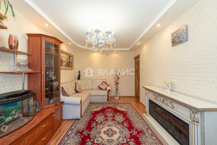3-комн квартира улица Институтский городок