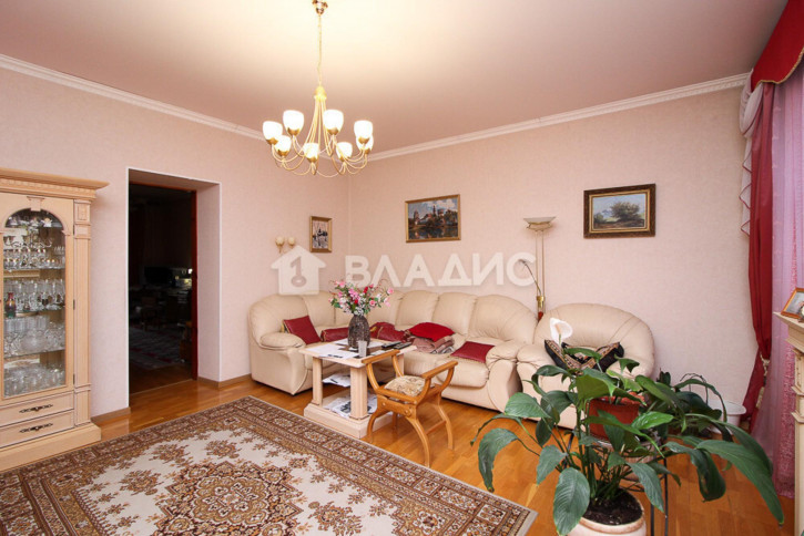 3-комн квартира улица Чайковского