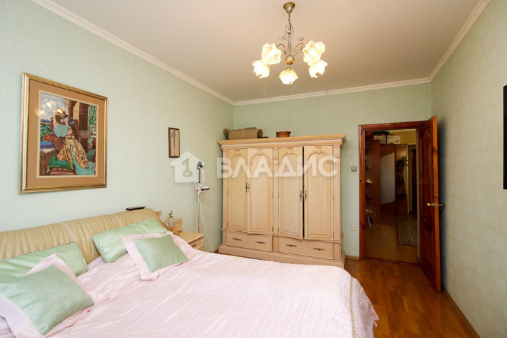 3-комн квартира улица Чайковского