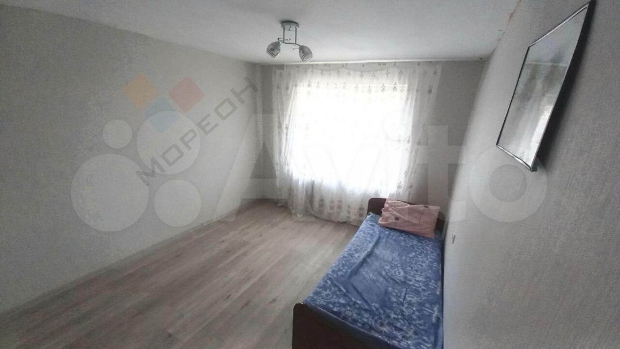Купить комнату за 1 250 000 рублей на Театральная ул, 11