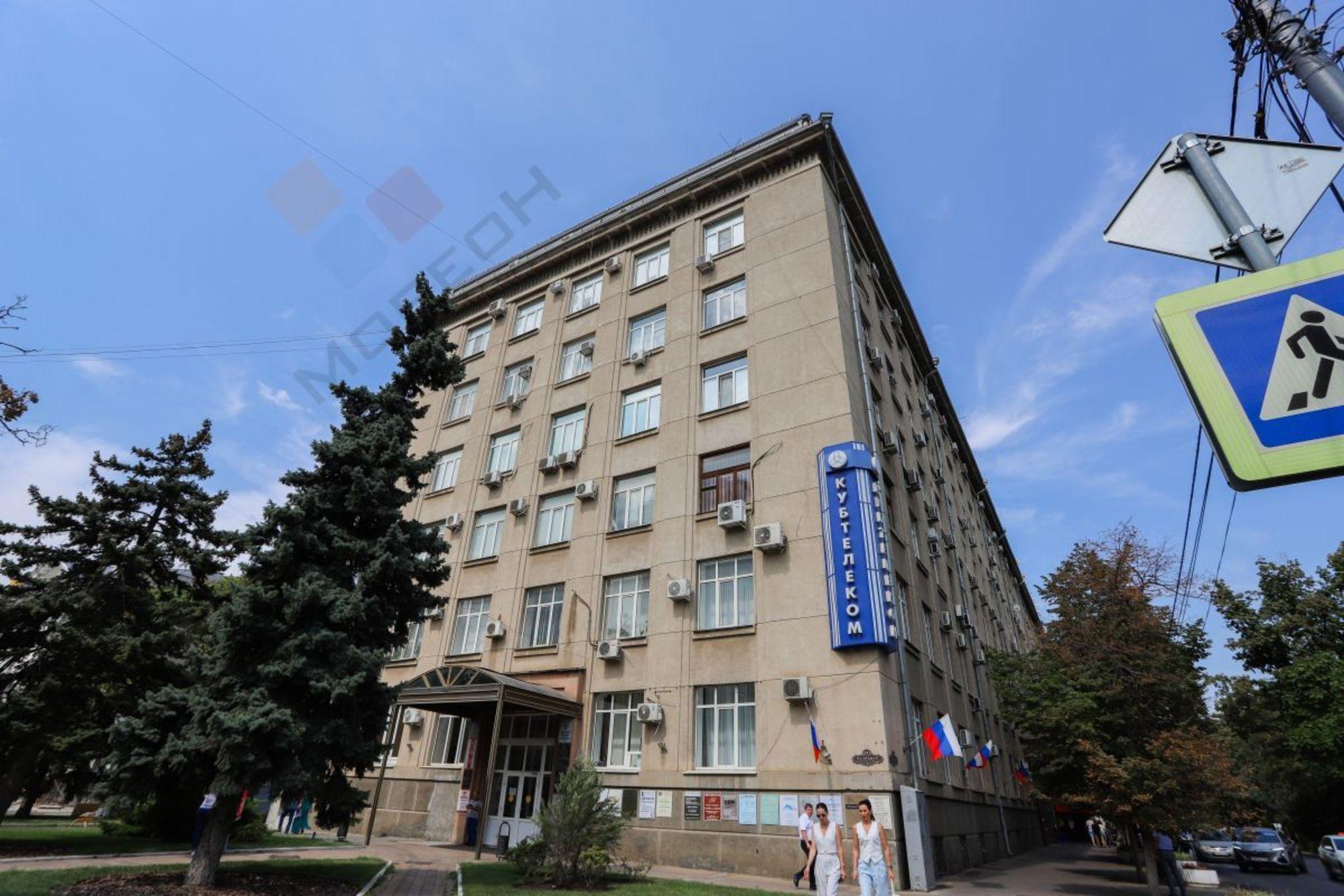 Купить офис, помещение под офис за 2 640 000 рублей на Красная ул, 111