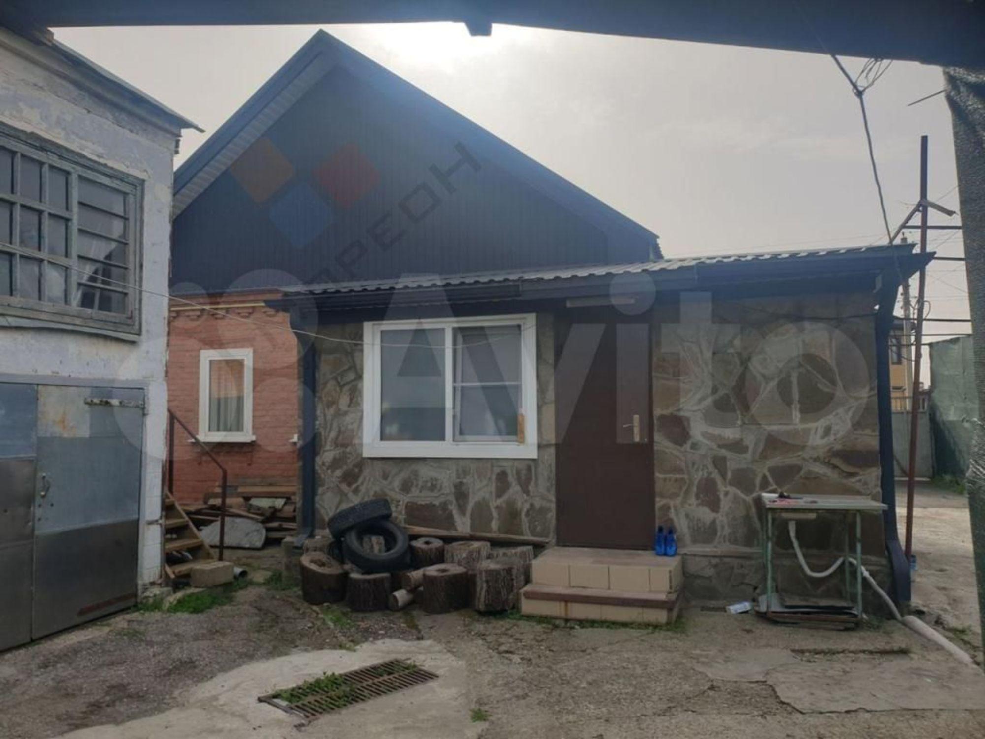 Купить дачу, дом, коттедж за 10 500 000 рублей на Шевченко ул, 16