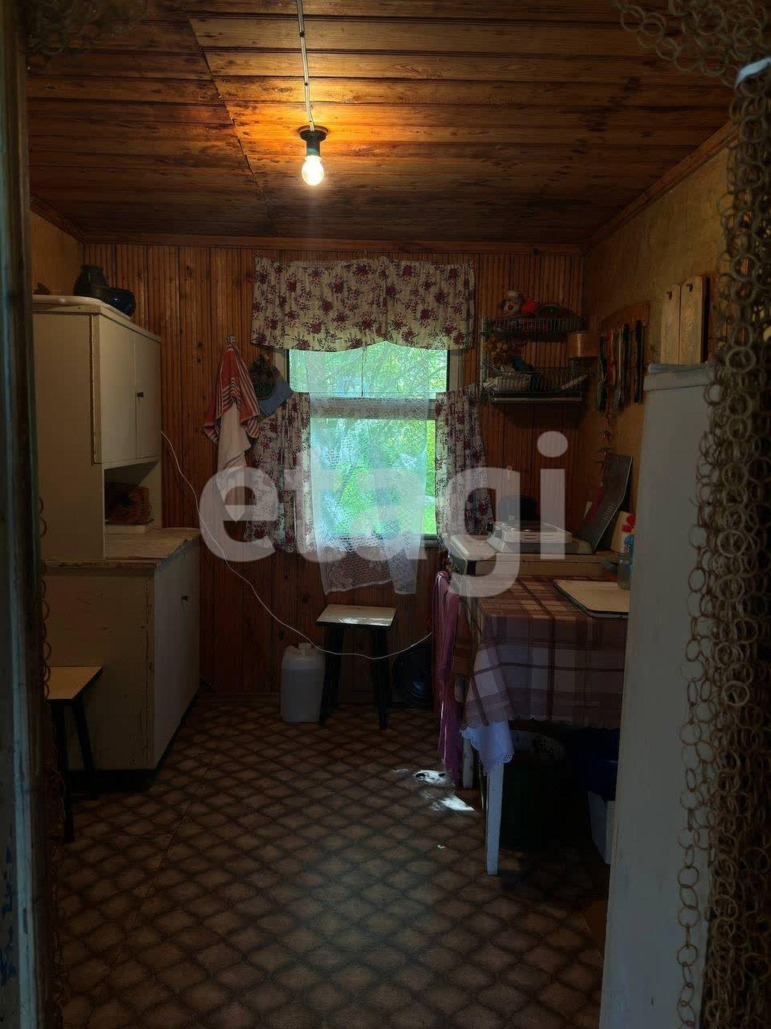 Купить дачу, дом, коттедж за 1 500 000 рублей на Низовая, 3