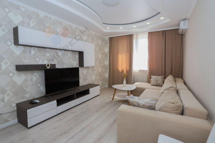 2-комн квартира Таманская ул, 130/3 2-комн квартира Таманская ул, 130/3