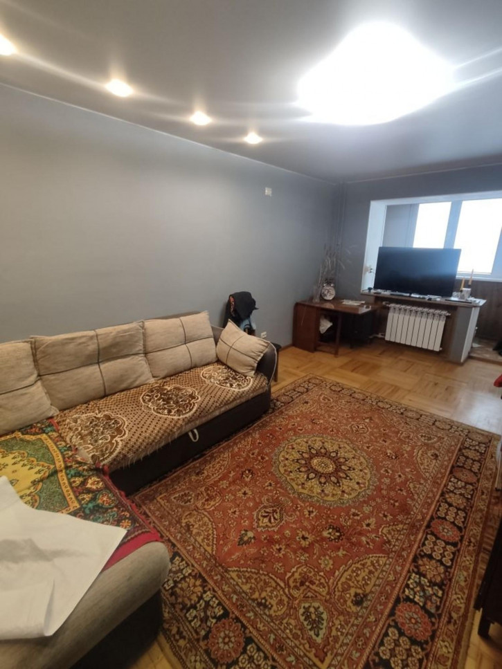 1-комн квартира Артема Сергеева ул, 78