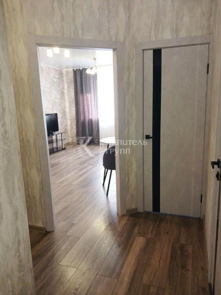 1-комн квартира ул Революции, 228к3