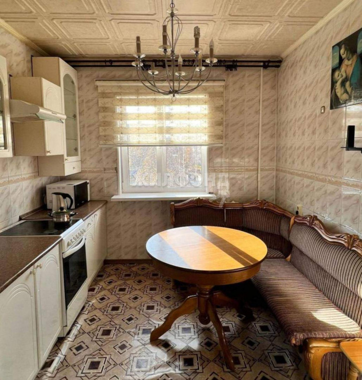 3-комн квартира Ленинградская улица, д.12