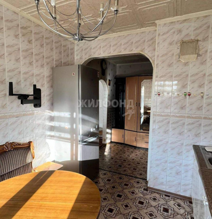 3-комн квартира Ленинградская улица, д.12