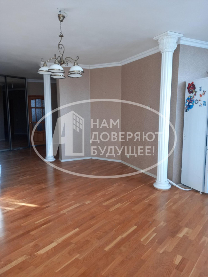 2-комн квартира улица Советской Армии, 72