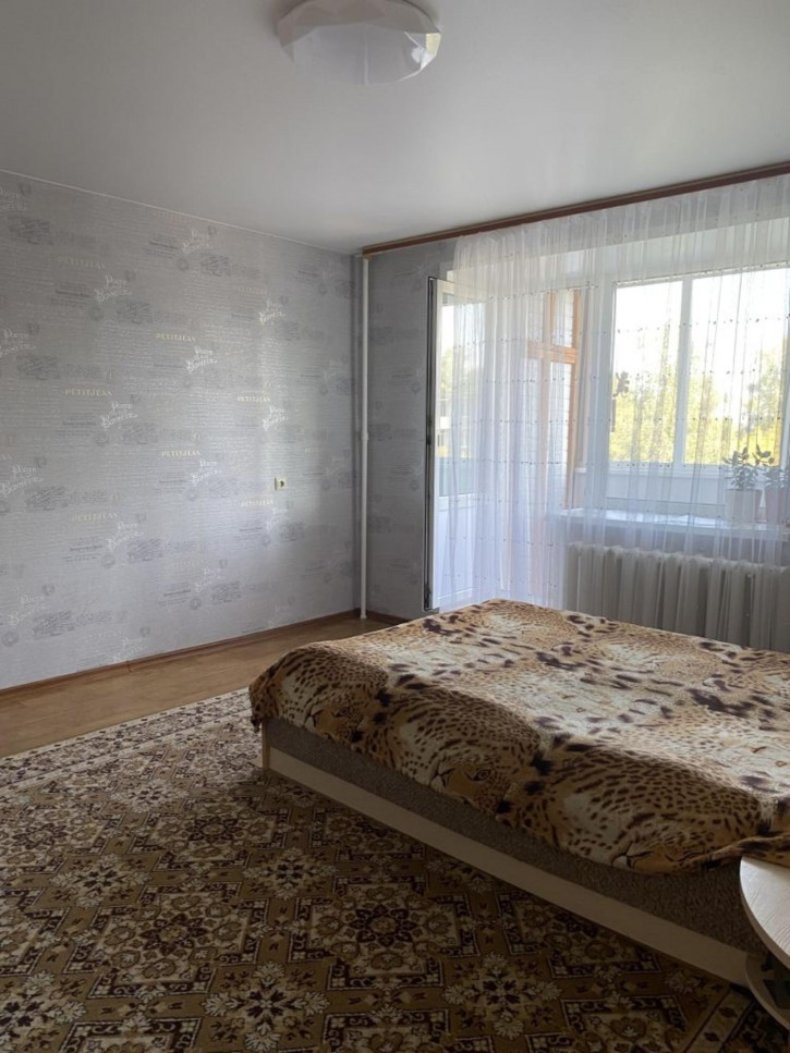 3-комн квартира Склизкова ул, 110