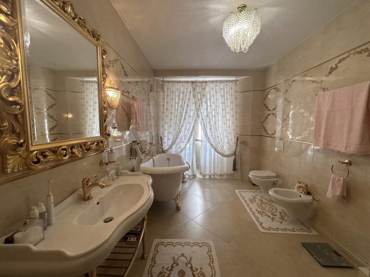 Коттедж/дом Садовая улица