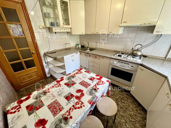 2-комн квартира ул. Карла Маркса,  д.9