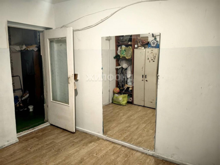 Комната Богдана Хмельницкого, 107/1