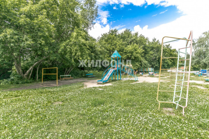 Комната Богдана Хмельницкого, 107/1