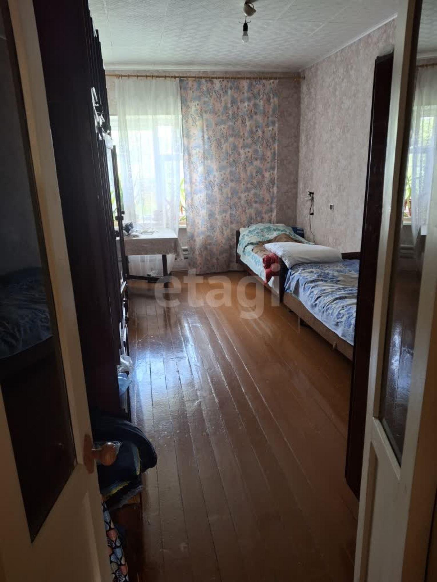 Купить дачу, дом, коттедж за 4 050 000 рублей на Щелкун село,Механизаторов 35
