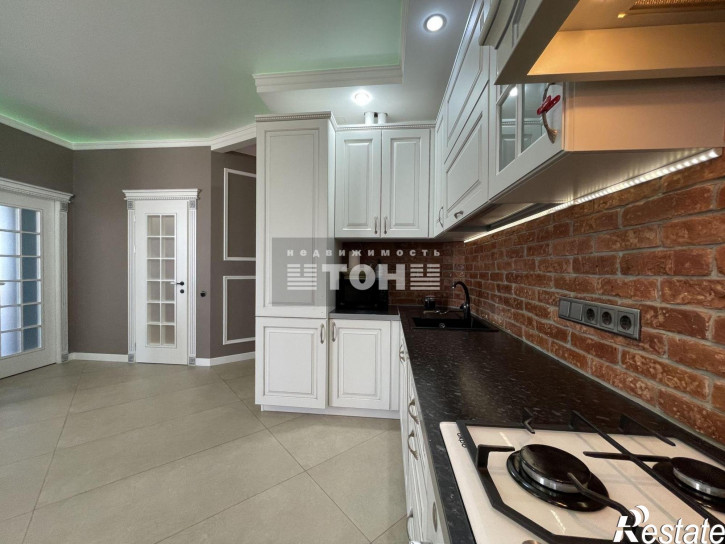 2-комн квартира ул. Крымская, 19, корп. 10