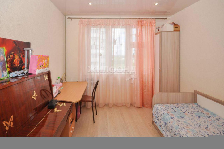 2-комн квартира Виктора Уса улица, д.2